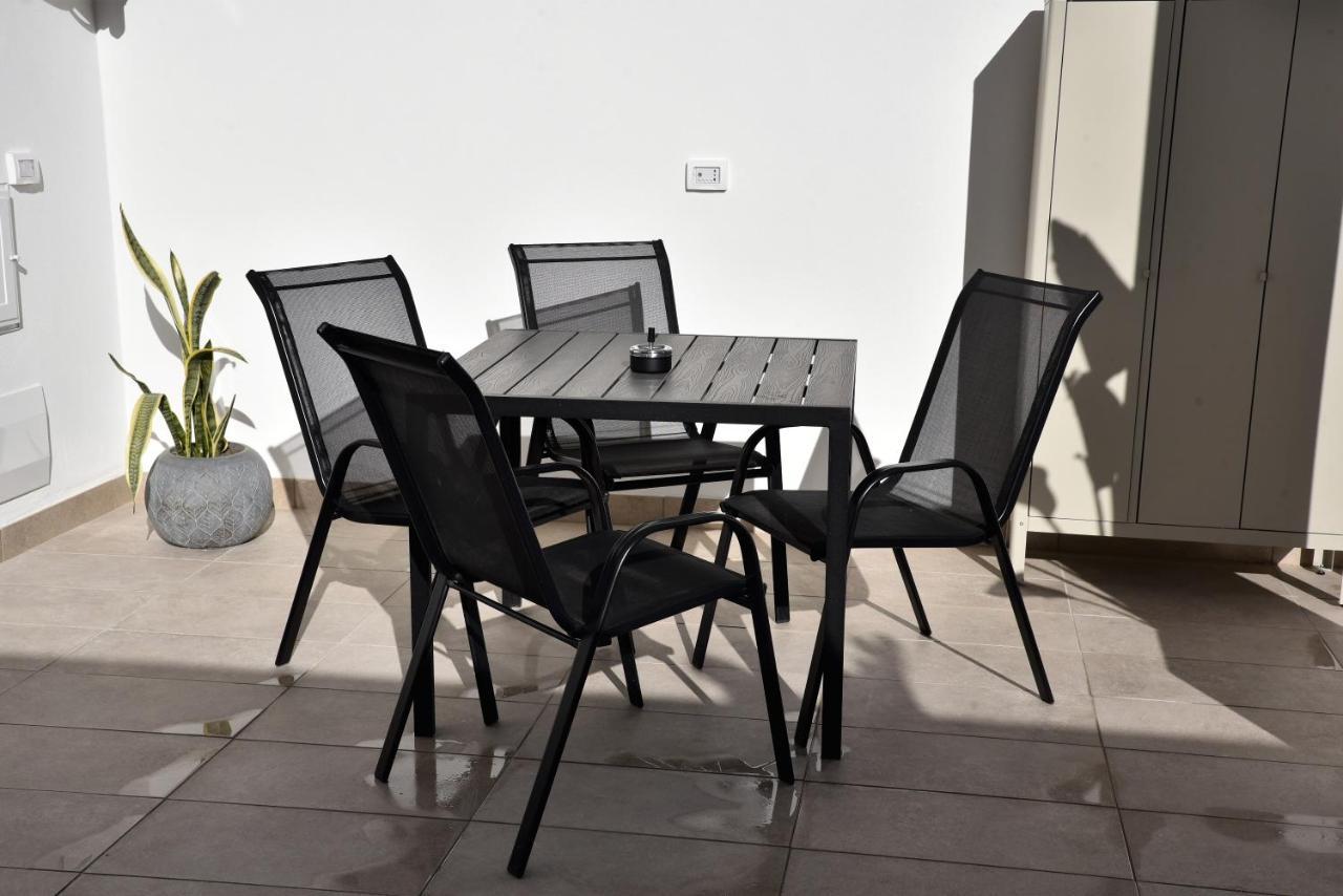 Gl Rooms And Apartments باري المظهر الخارجي الصورة